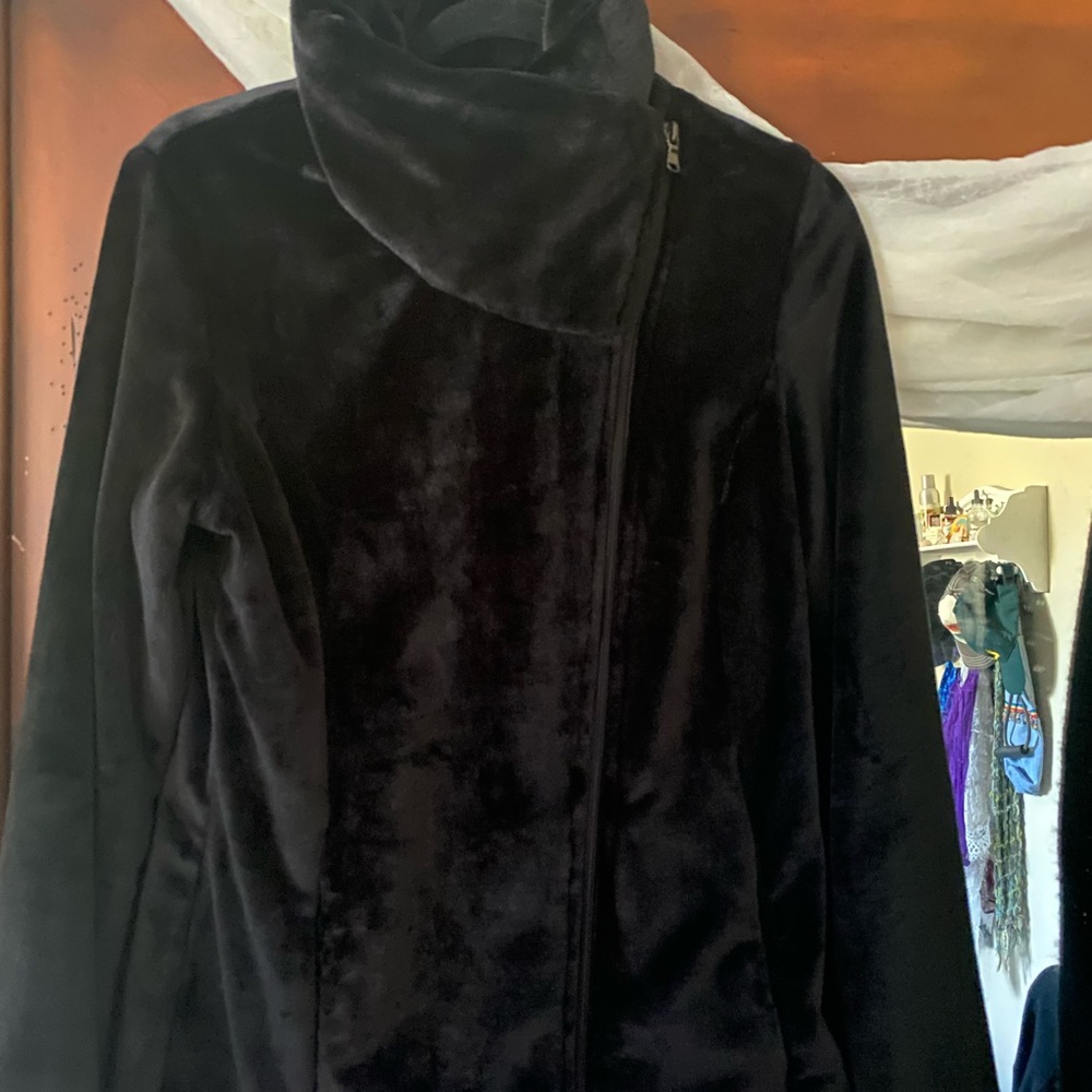 Never Warn, Small Black Soft Jacket - image 3